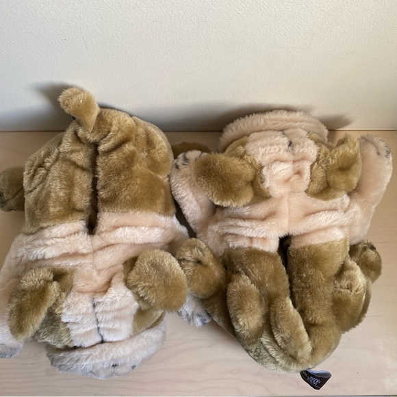 Plush Bulldog Slippers - Unisex, Pre-owned - Picture 6 of 13